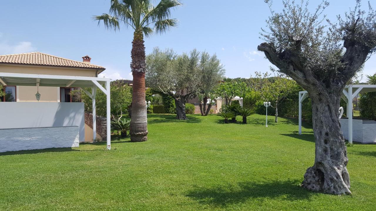 Torre Dei Mori Boutique Rooms B&B Capaccio Bagian luar foto